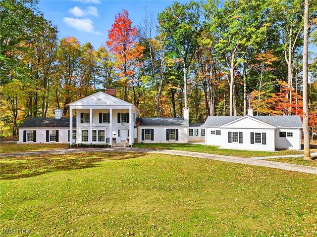 9700 Rollin Road, Waite Hill, OH 44094