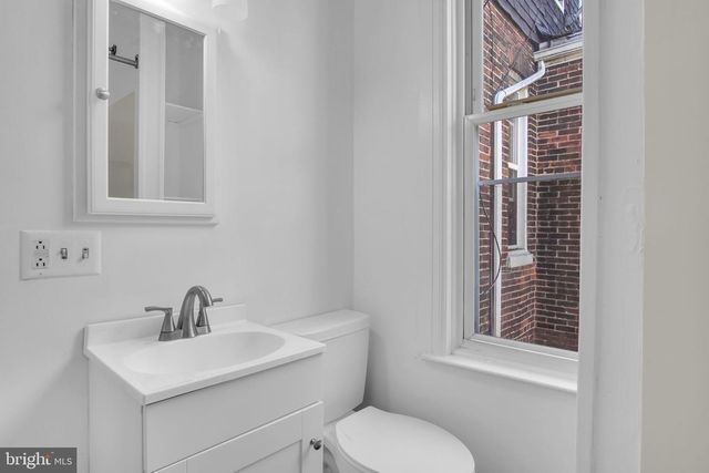 1122 N GEORGE ST, York, PA 17404
