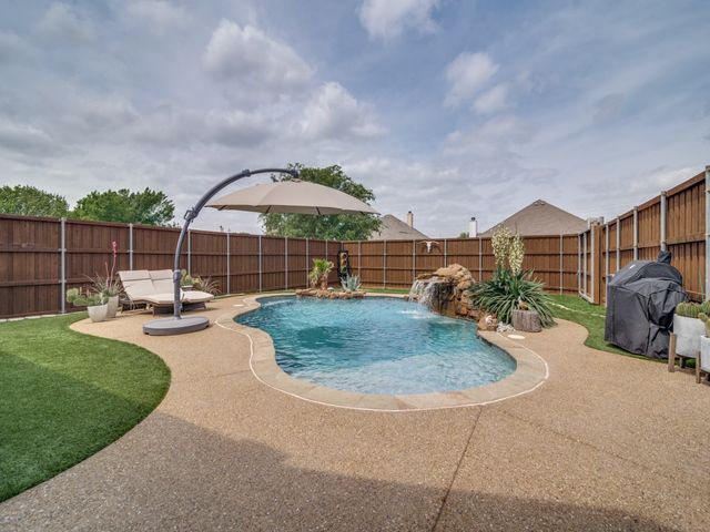 1221 E Oak Street, Wylie, TX 75098