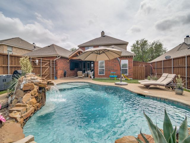1221 E Oak Street, Wylie, TX 75098