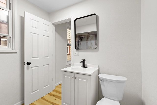 2364 S 20th STREET, Milwaukee, WI 53215