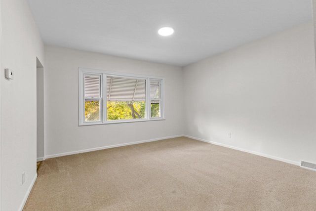 2364 S 20th STREET, Milwaukee, WI 53215