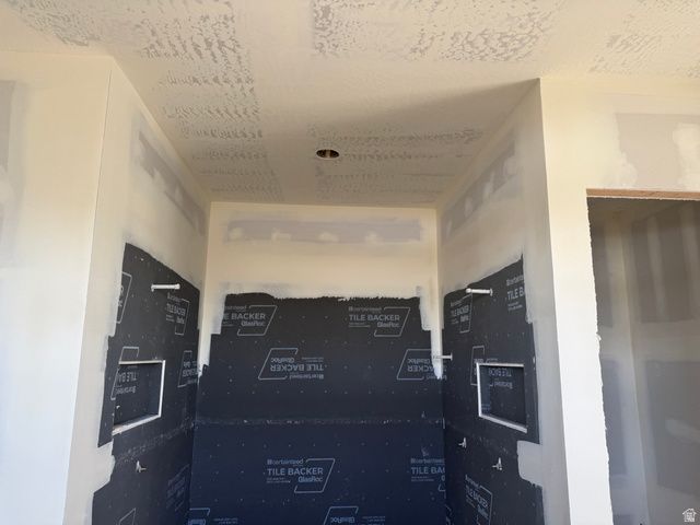 136 W SUMMERHILL LN, Centerville, UT 84014