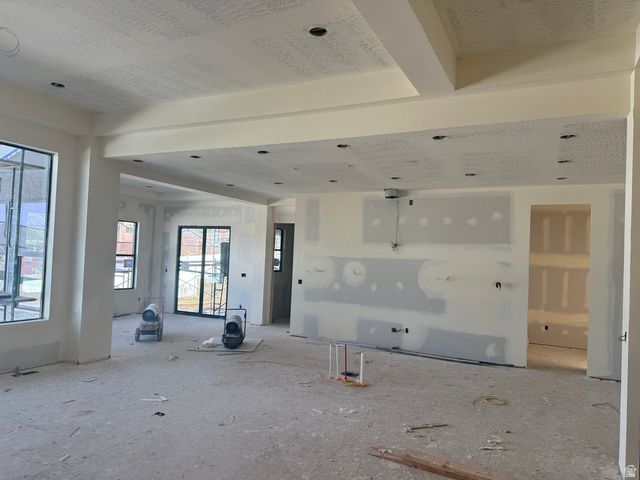 136 W SUMMERHILL LN, Centerville, UT 84014