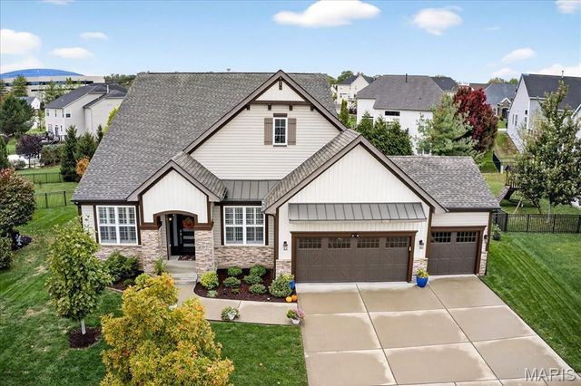 53 Fountain Valley Court, St Peters, MO 63376