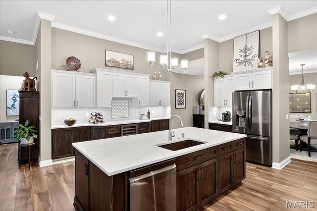 53 Fountain Valley Court, St Peters, MO 63376