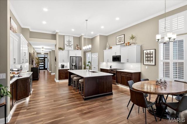 53 Fountain Valley Court, St Peters, MO 63376