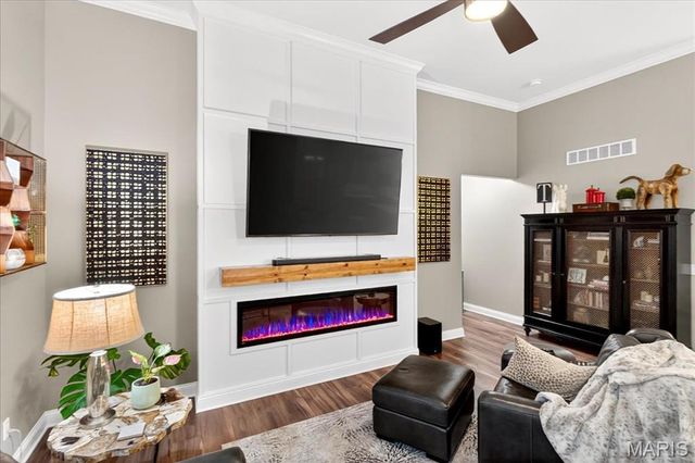 53 Fountain Valley Court, St Peters, MO 63376