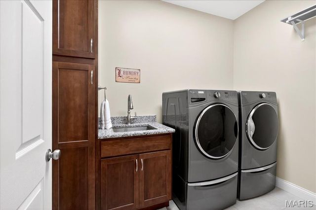 53 Fountain Valley Court, St Peters, MO 63376