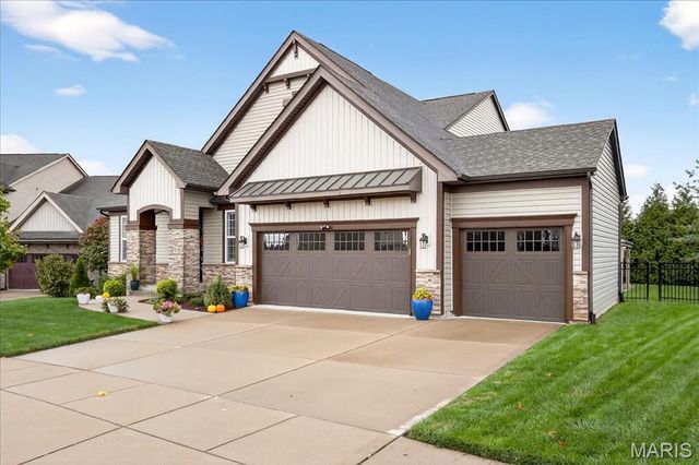 53 Fountain Valley Court, St Peters, MO 63376