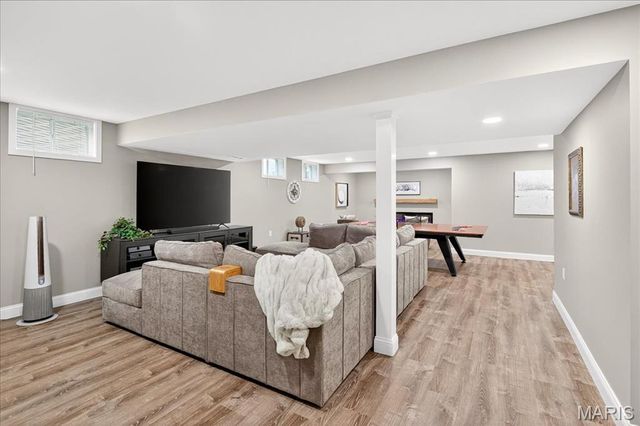 53 Fountain Valley Court, St Peters, MO 63376