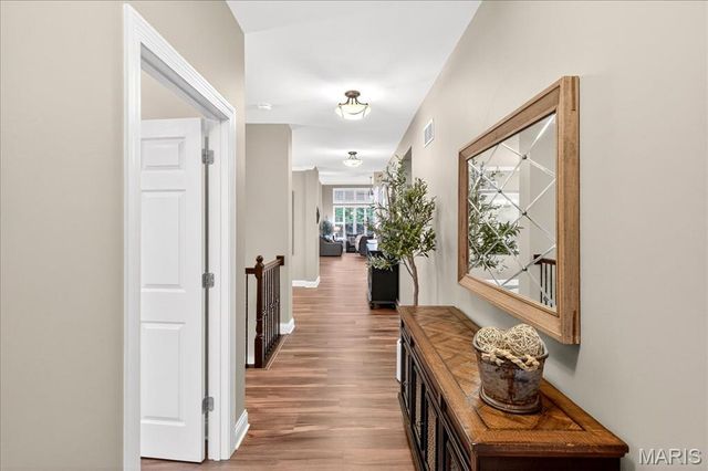 53 Fountain Valley Court, St Peters, MO 63376