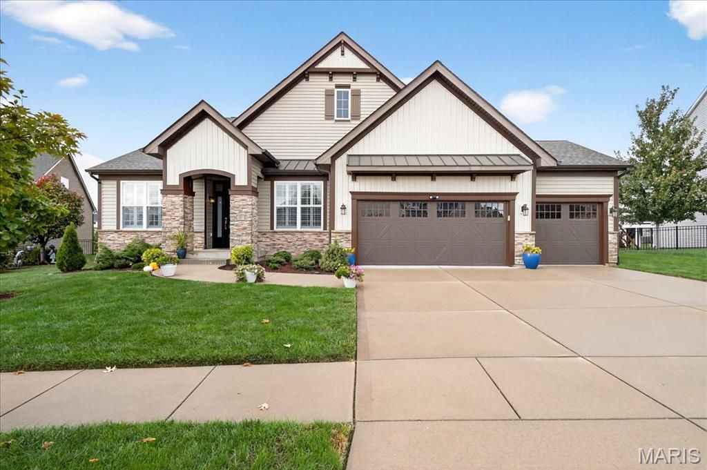 53 Fountain Valley Court, St Peters, MO 63376