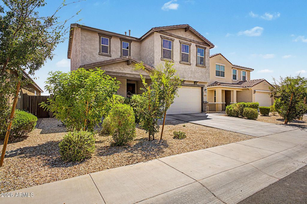 4392 W MOUNTAIN LAURAL Drive, San Tan Valley, AZ 85144 — photo 2