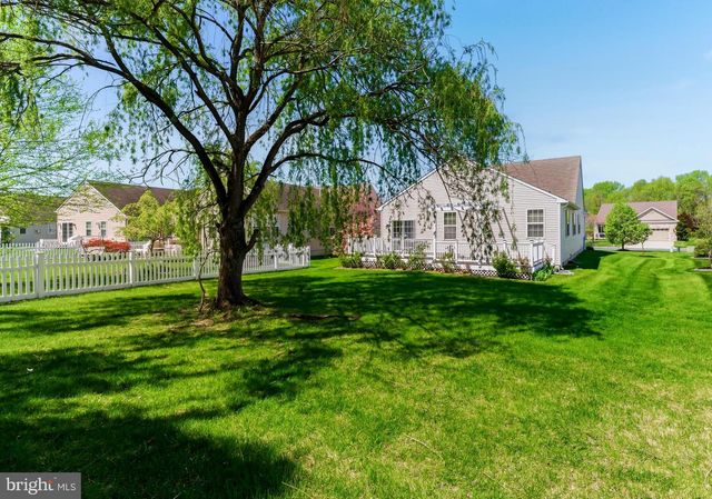 31 SILVER CREEK DR, Mantua, NJ 08051