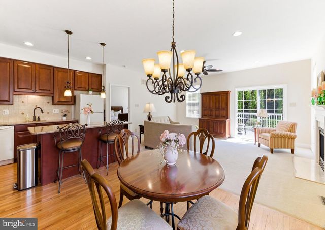 31 SILVER CREEK DR, Mantua, NJ 08051