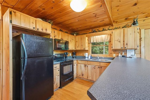 624 Rhonda Lane, Mineral Bluff, GA 30559