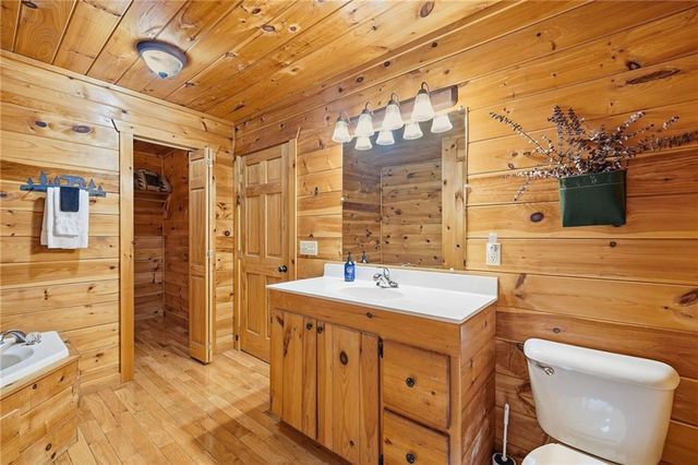 624 Rhonda Lane, Mineral Bluff, GA 30559
