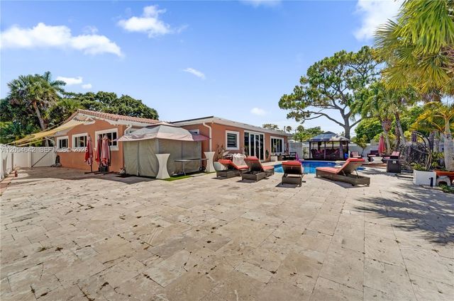 3701 Mckinley St, Hollywood, FL 33021