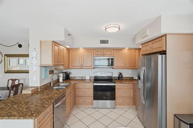 6372 PALMA DEL MAR BOULEVARD S 606, St Petersburg, FL 33715