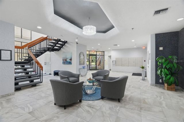 6372 PALMA DEL MAR BOULEVARD S 606, St Petersburg, FL 33715