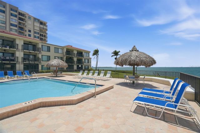 6372 PALMA DEL MAR BOULEVARD S 606, St Petersburg, FL 33715