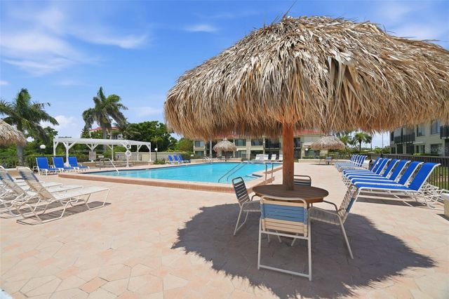 6372 PALMA DEL MAR BOULEVARD S 606, St Petersburg, FL 33715