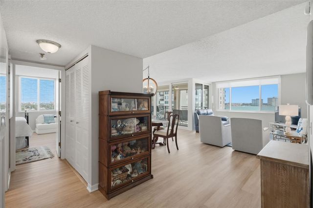 6372 PALMA DEL MAR BOULEVARD S 606, St Petersburg, FL 33715