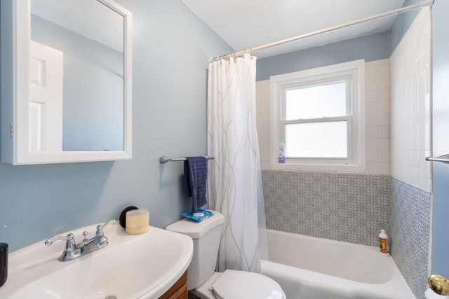 208 N GARTH AVE, Columbia, MO 65203