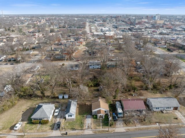 208 N GARTH AVE, Columbia, MO 65203