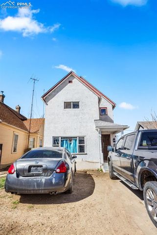 1437 Cypress Street, Pueblo, CO 81004
