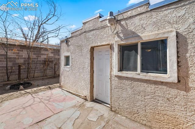 1437 Cypress Street, Pueblo, CO 81004