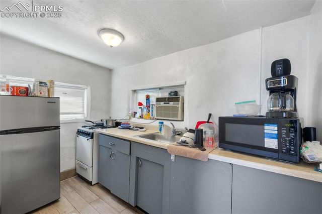 1437 Cypress Street, Pueblo, CO 81004