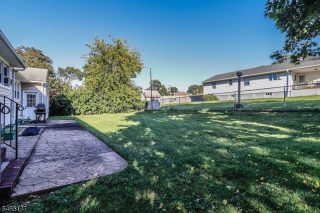 9 Castleton Ave, Franklin Twp., NJ 08873