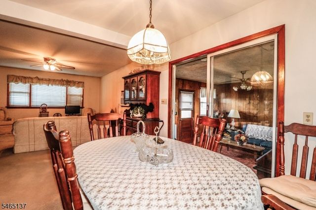 9 Castleton Ave, Franklin Twp., NJ 08873