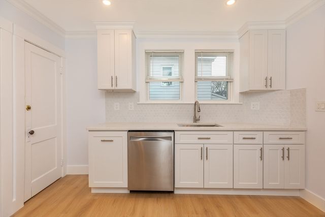 10 Parker Ave, Newton, MA 02459