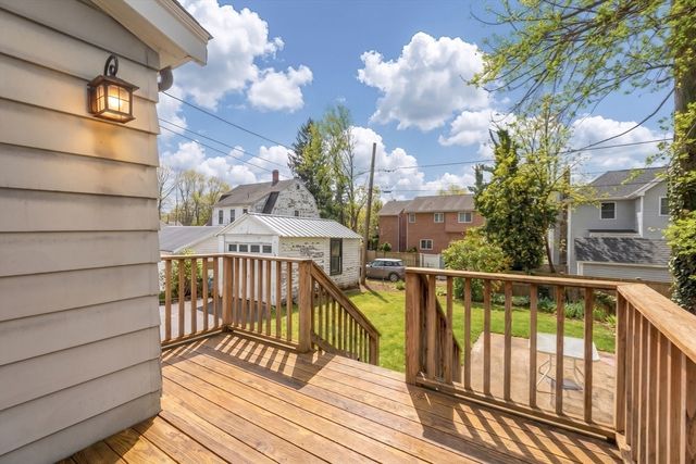 10 Parker Ave, Newton, MA 02459