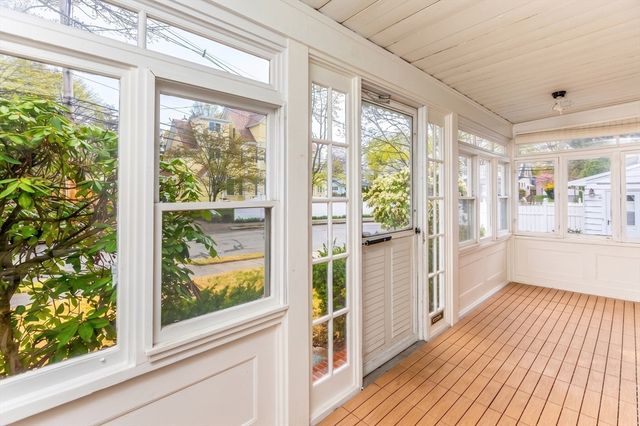 10 Parker Ave, Newton, MA 02459