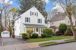 10 Parker Ave, Newton, MA 02459