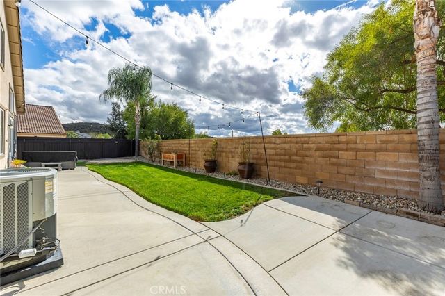 36205 Coffee Tree Place, Murrieta, CA 92562