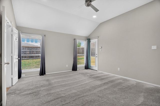817 Peach Lane, Burleson, TX 76028
