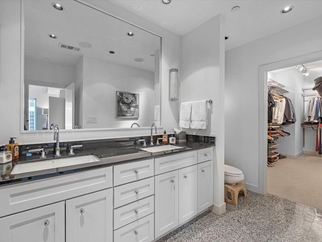 2520 Robinhood Street 1012, Houston, TX 77005