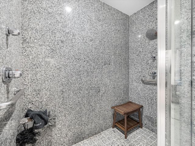 2520 Robinhood Street 1012, Houston, TX 77005