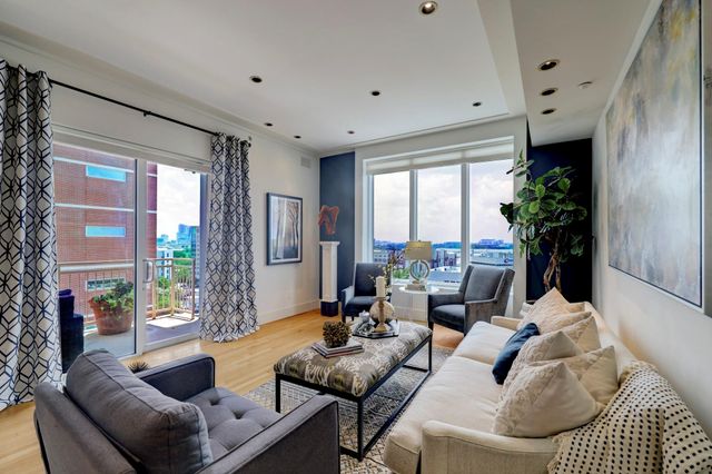 2520 Robinhood Street 1012, Houston, TX 77005