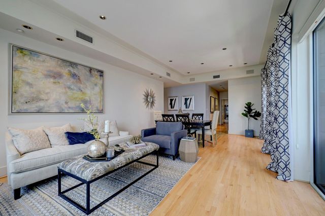 2520 Robinhood Street 1012, Houston, TX 77005