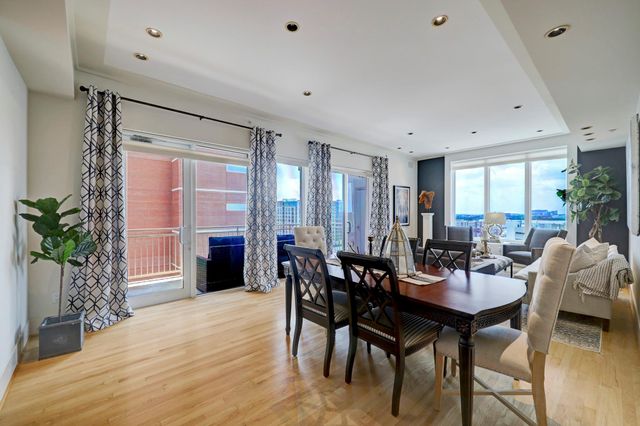 2520 Robinhood Street 1012, Houston, TX 77005