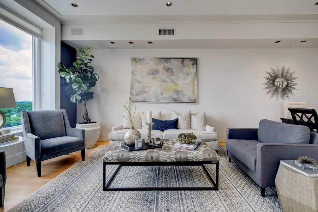 2520 Robinhood Street 1012, Houston, TX 77005