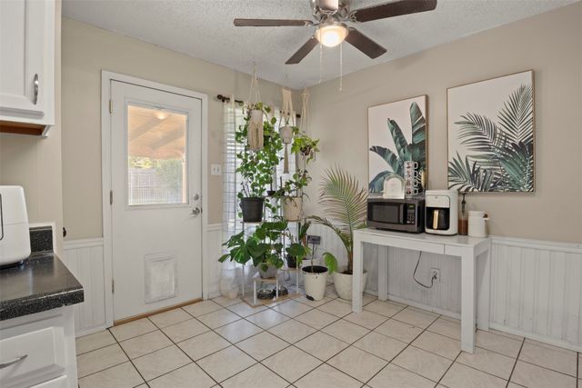 2909 Post Oak Drive, Euless, TX 76039