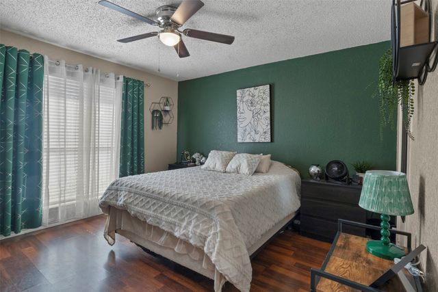 2909 Post Oak Drive, Euless, TX 76039