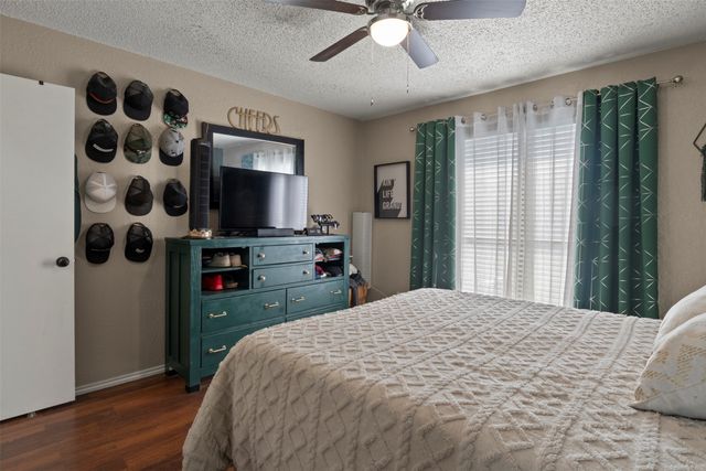 2909 Post Oak Drive, Euless, TX 76039